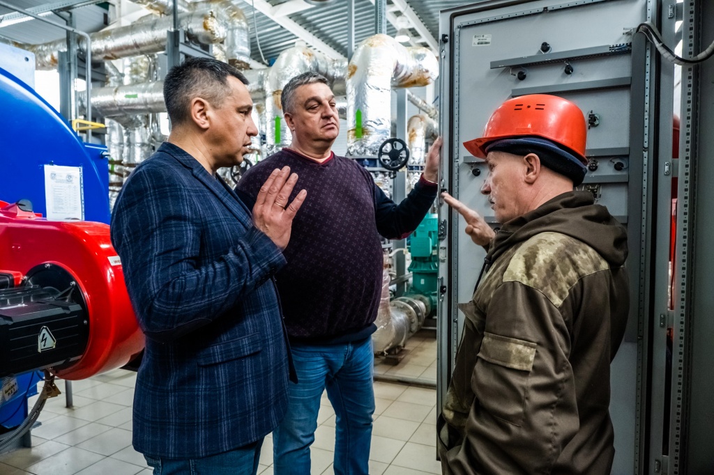 Директор Колывань Директор Колывань
